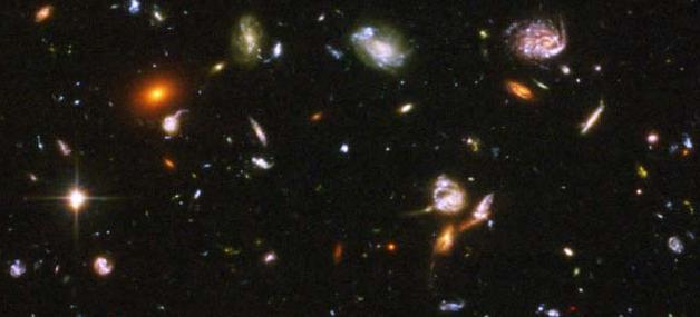 Záber najvzdialenejšieho vesmíru - galaxií z poľa HUDF